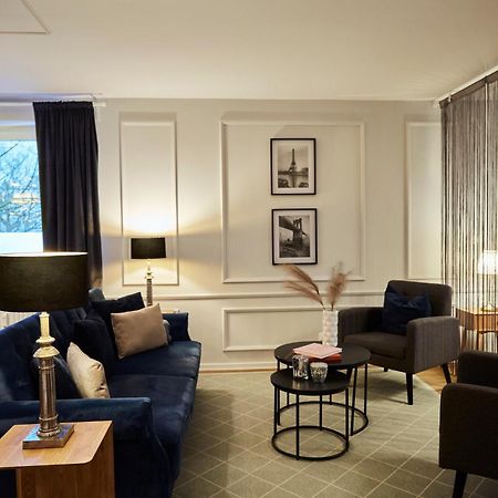 R B Apartment Am Airport Hamburg - 1-4 Personen - Kueche - Smart Tv - Waschmaschine - Perfekt Fuer Geschaeftsreisende Oder Familien מראה חיצוני תמונה