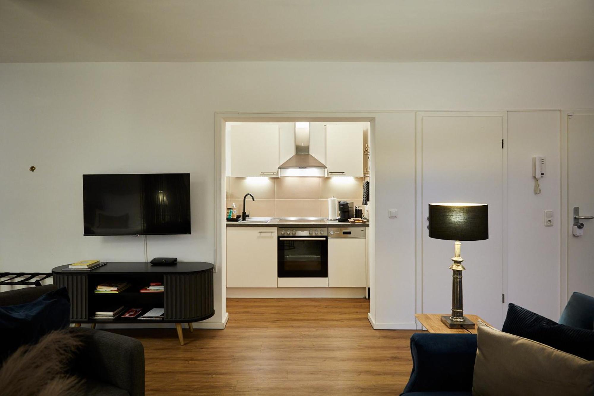 R B Apartment Am Airport Hamburg - 1-4 Personen - Kueche - Smart Tv - Waschmaschine - Perfekt Fuer Geschaeftsreisende Oder Familien מראה חיצוני תמונה